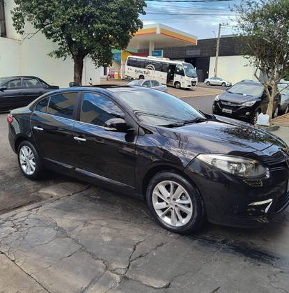 RENAULT FLUENCE 2.0 PRIVILÉGE 16V FLEX 4P AUTOMÁTICO